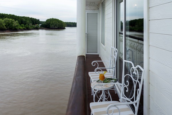 UNIWORLD Boutique River Cruises, Mekong Jewel, Suite 4.jpg
